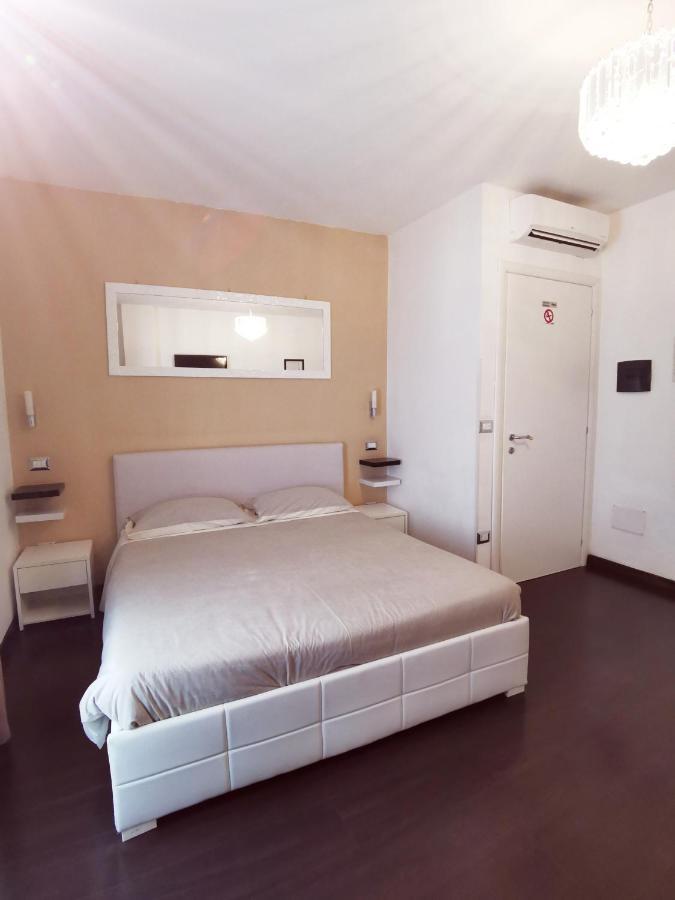 Sweetdreams Placa Civica Alghero Bagian luar foto