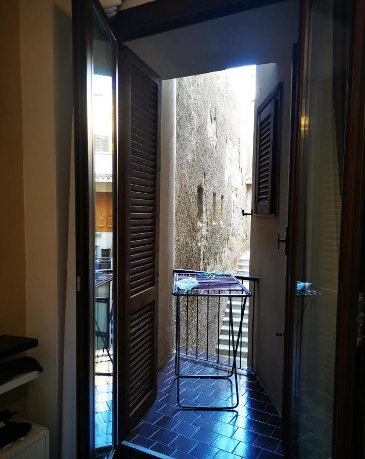 Sweetdreams Placa Civica Alghero Bagian luar foto